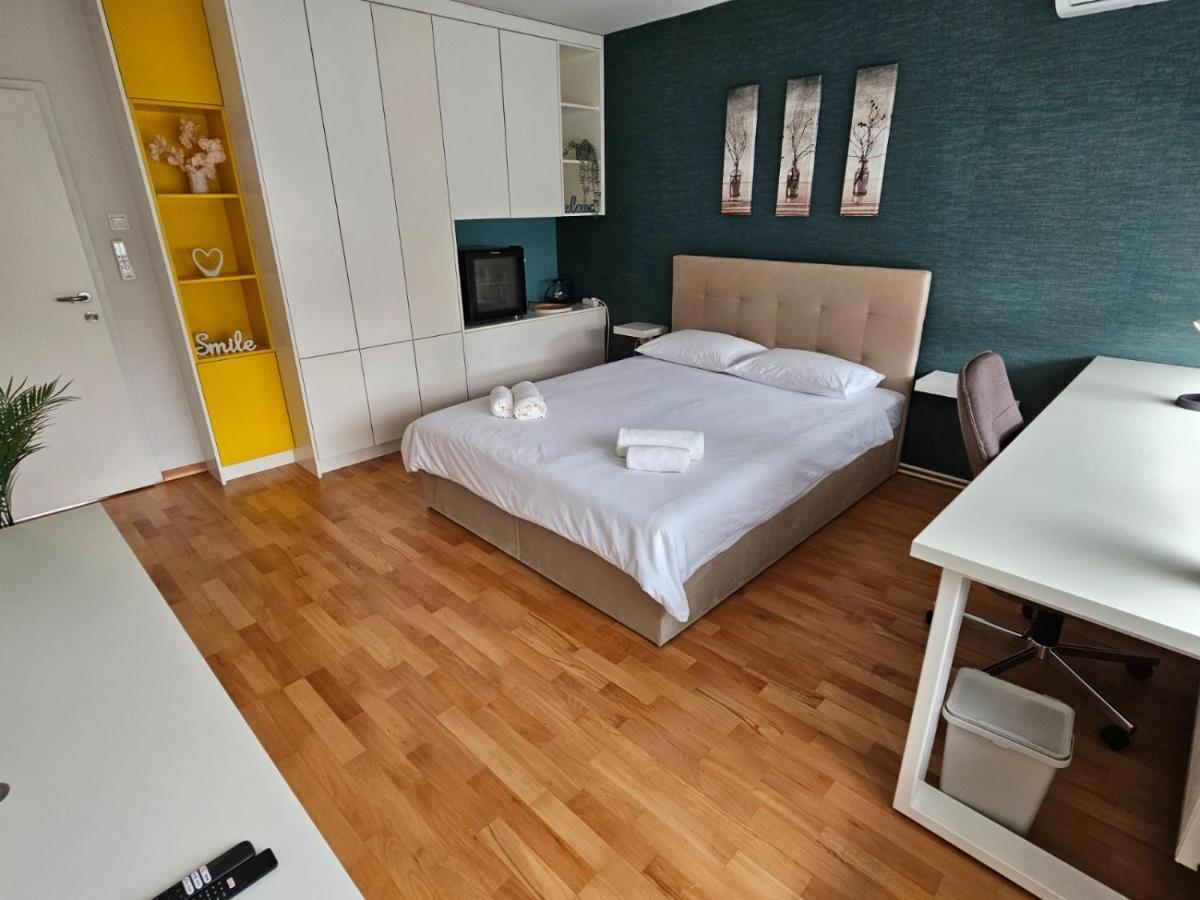 Comfort Rooms Remiza - Free Private Parking - Self Check-In Zágráb Kültér fotó